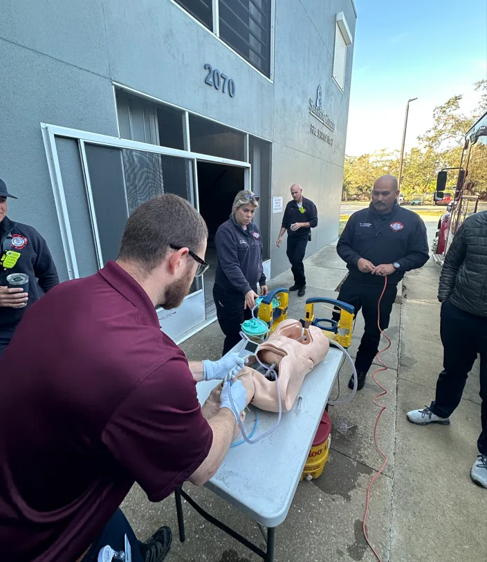 Outdoor airway training with the fellows